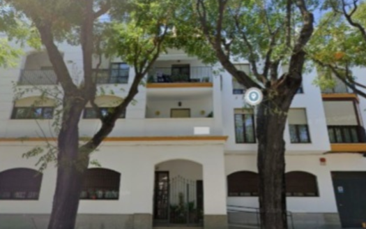 Vivienda Avda. M.ª Auxiliadora 17-19, Bajo D. Écija.