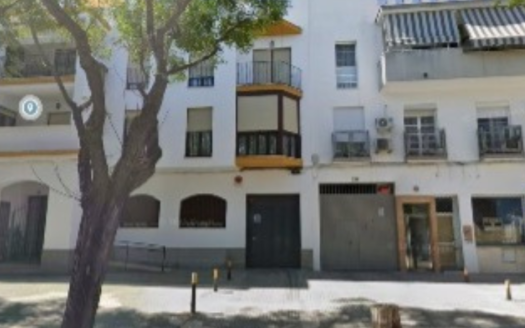 Plaza de Garaje nº 18. Avda. M.ª Auxiliadora 17 y 23. Écija.